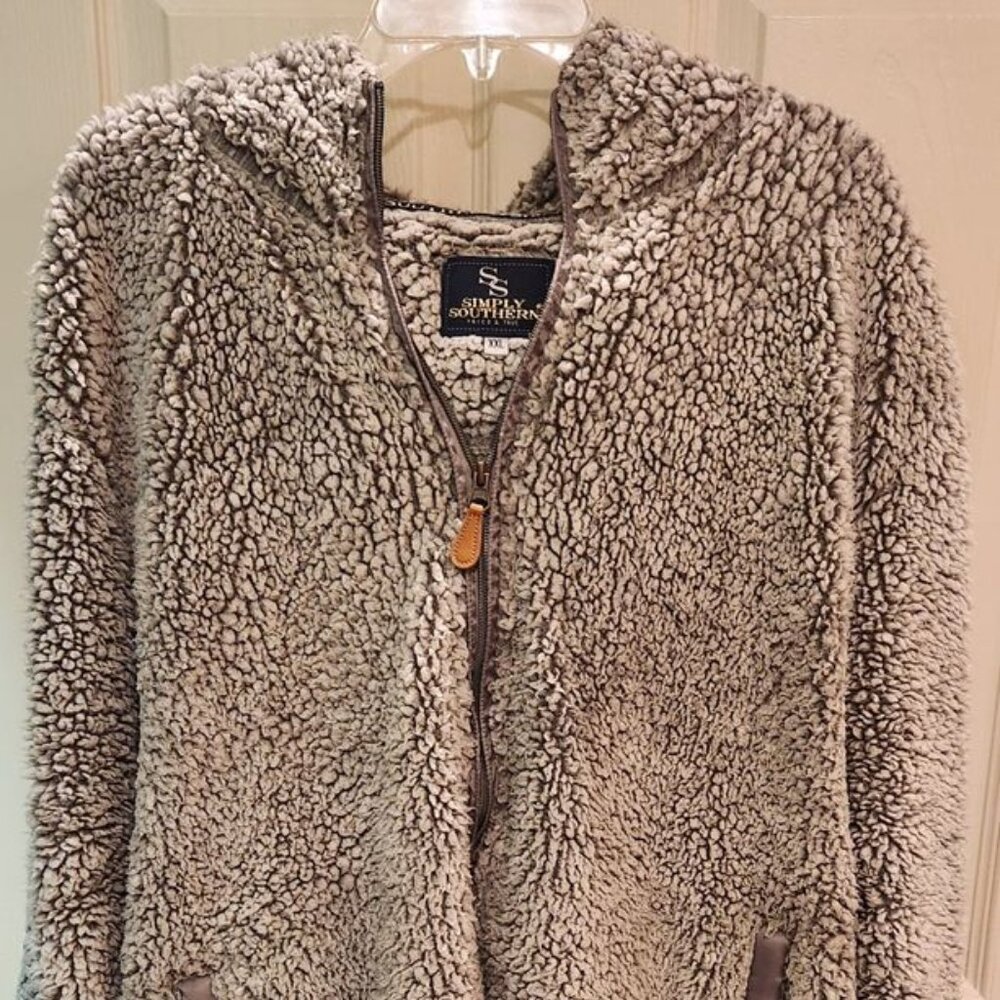 Women's Simply Southern Hooded Sherpa Pullover in Cream